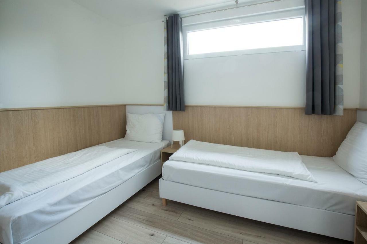 Barack Thermal & Natura Apartments Tiszakecske Ngoại thất bức ảnh